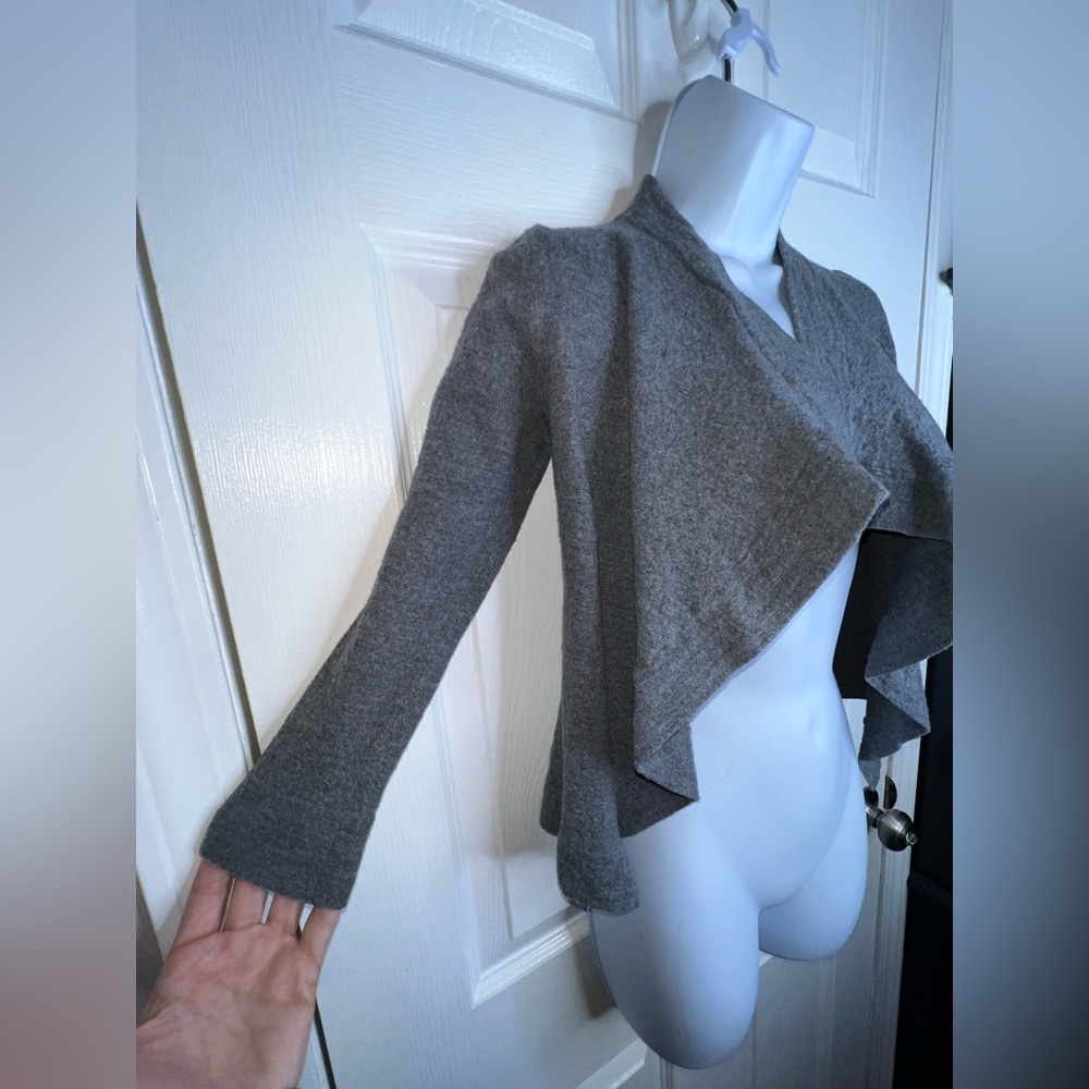 Max Studio Women’s Large 100% Extra Fine Merino Wool Knit Sweater Top L FLAW XS - Picture 4 of 13